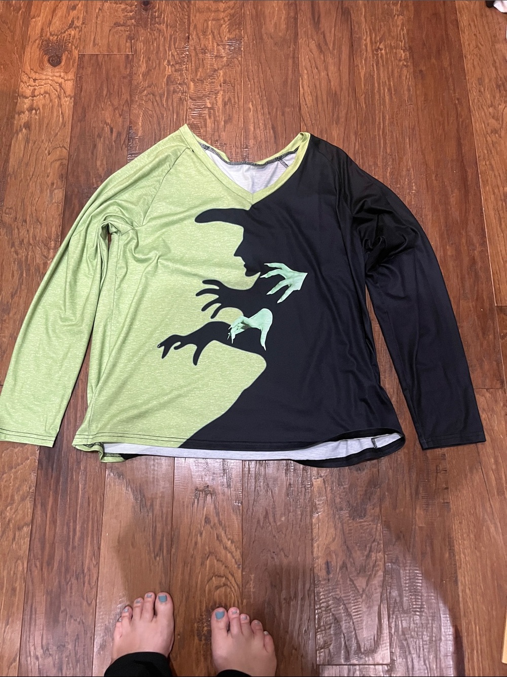 2X Wicked Witch shadow long sleeve tee - Picture 2 of 11